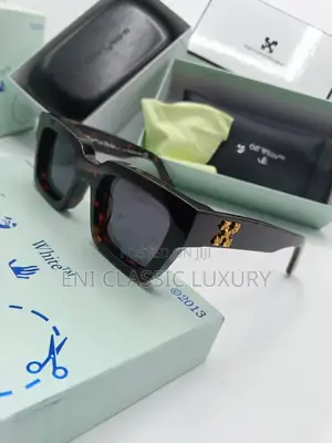 Most Wanted Trending Luxury Eyewear  Off-white Available