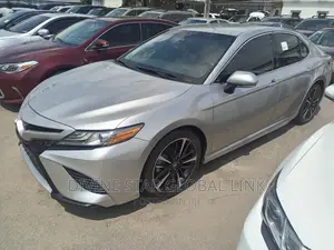 Toyota Camry XSE V6 FWD 2020 Silver