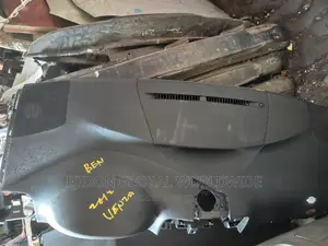 Dashboard Toyota Venza 2010 2012