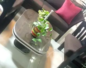 Unique Homes Offers U With a Quality Center Table