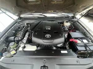 Toyota 4-Runner Limited 2008 Silver