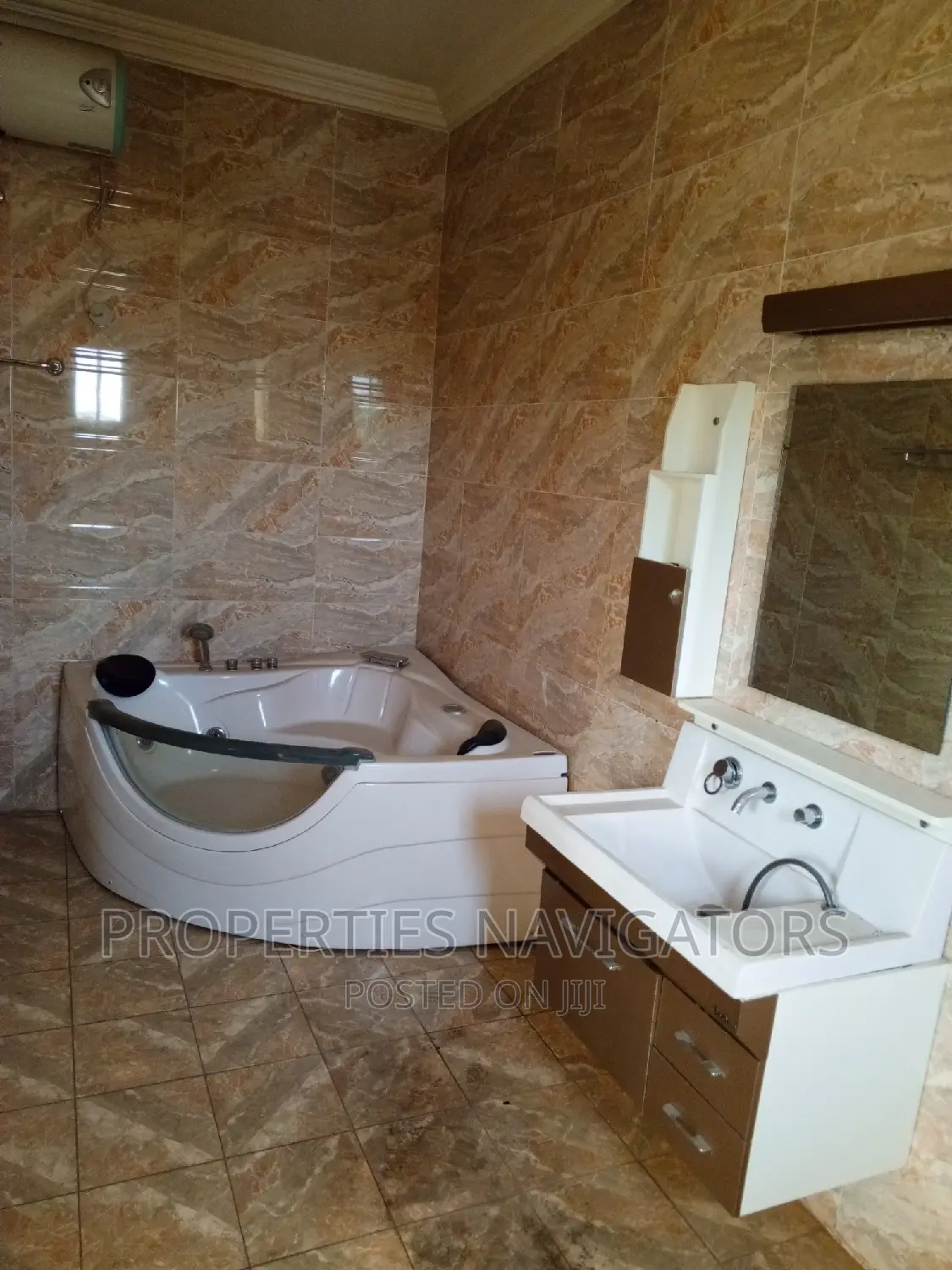 5bdrm Duplex in Asokoro for rent
