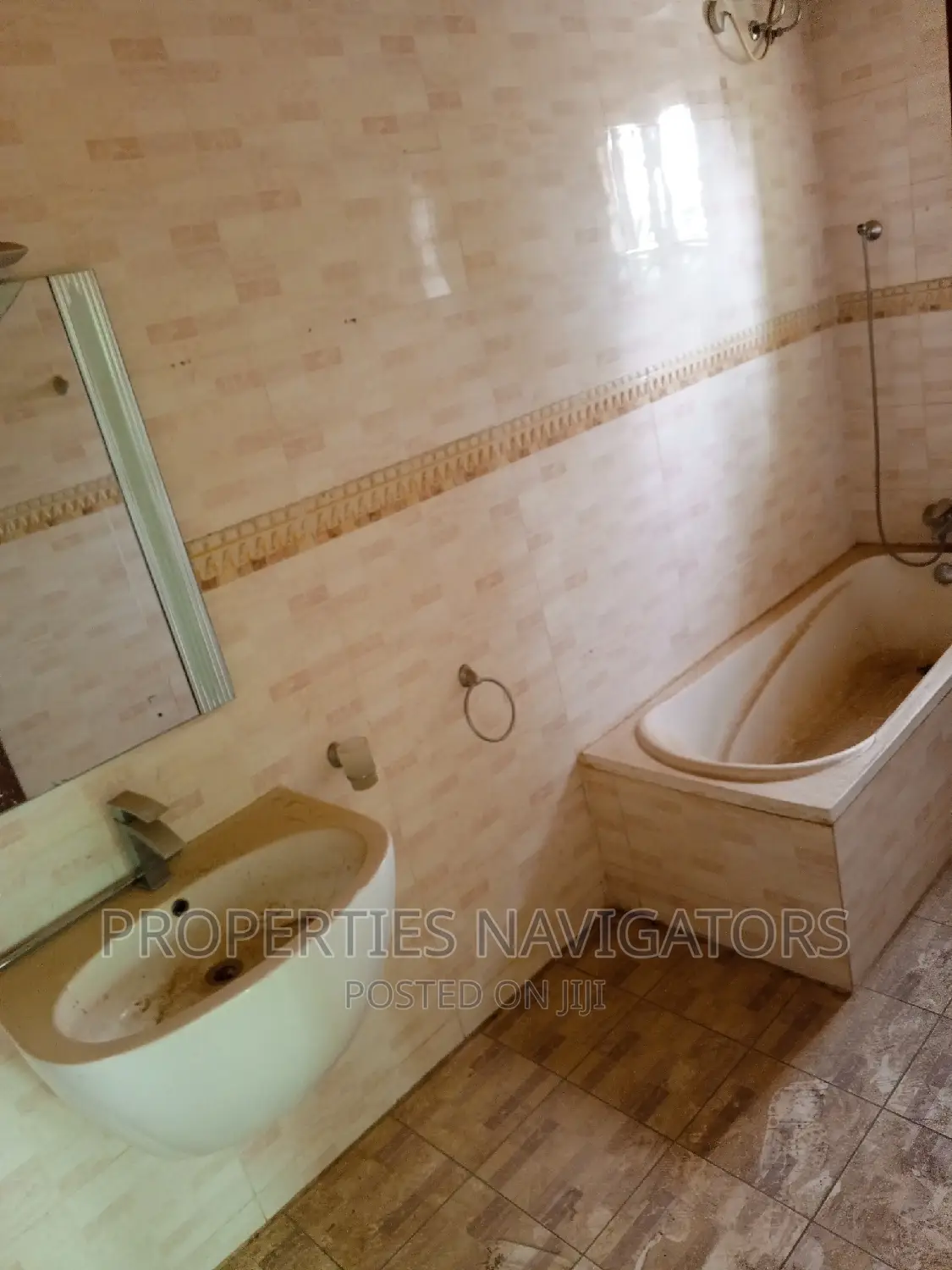 5bdrm Duplex in Asokoro for rent