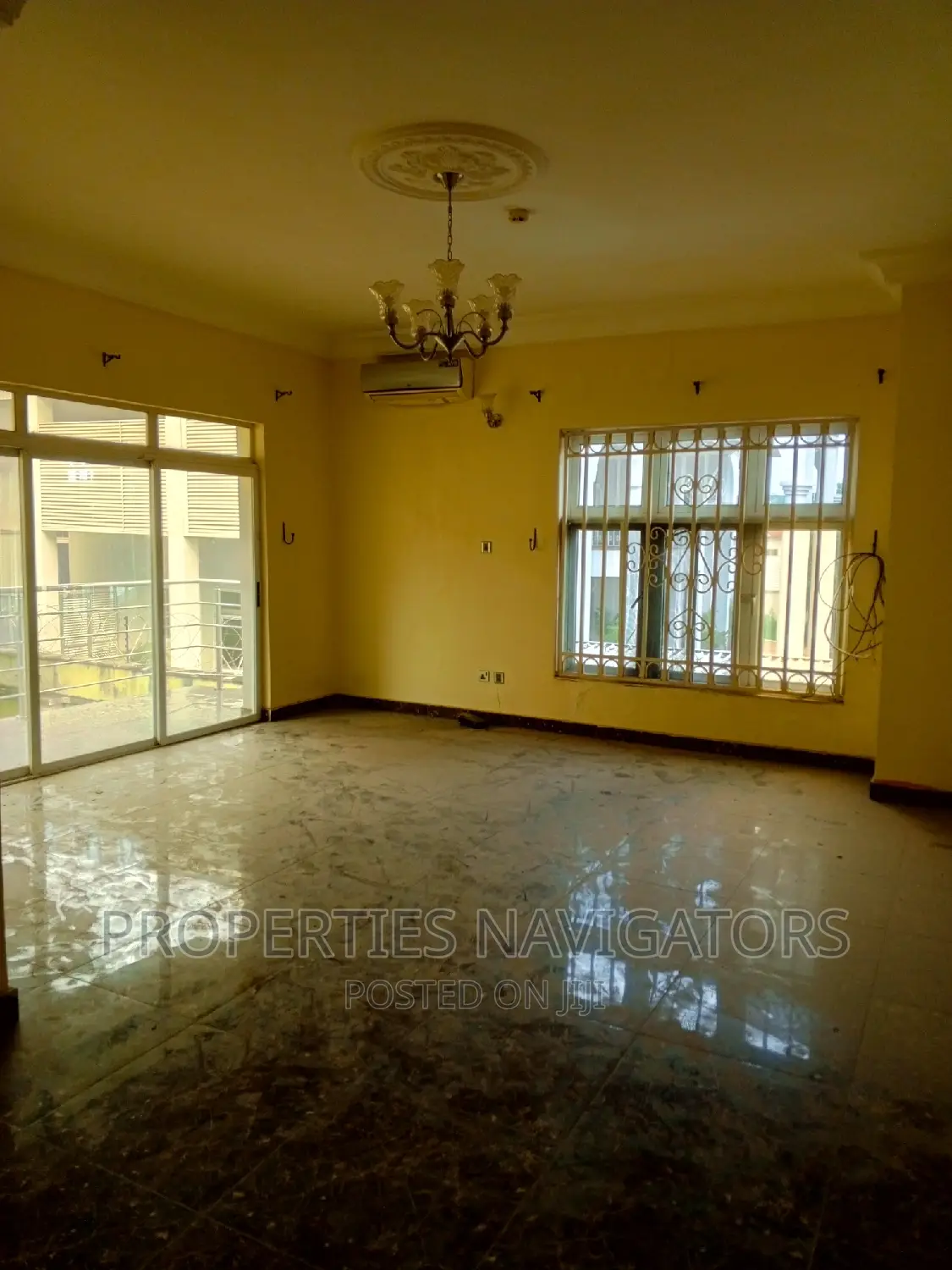 5bdrm Duplex in Asokoro for rent