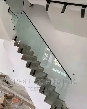 Graphics Staircase Glass