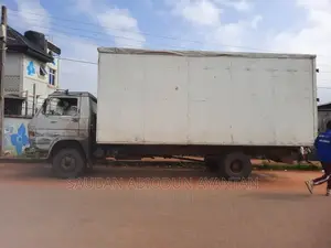 Affordable Truck Hire (7tons) 20FT Body