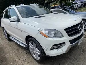 Mercedes-Benz M Class ML 350 4Matic 2013 White