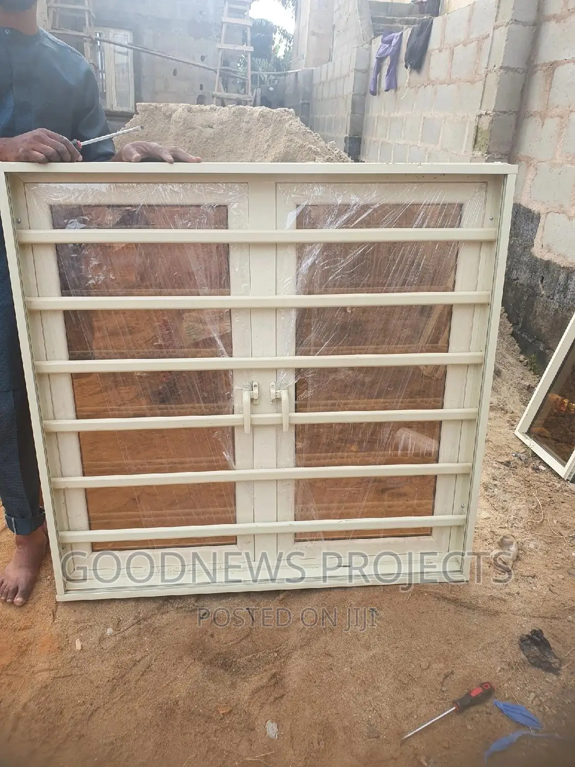 Cream 4x4 Window With Burglary and Net