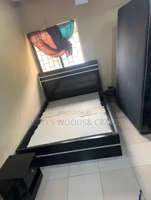 4/Half By 6 Bedframe