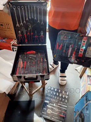 699pcs Tools Box