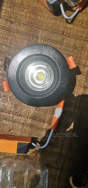 7wats Spot Light Pop