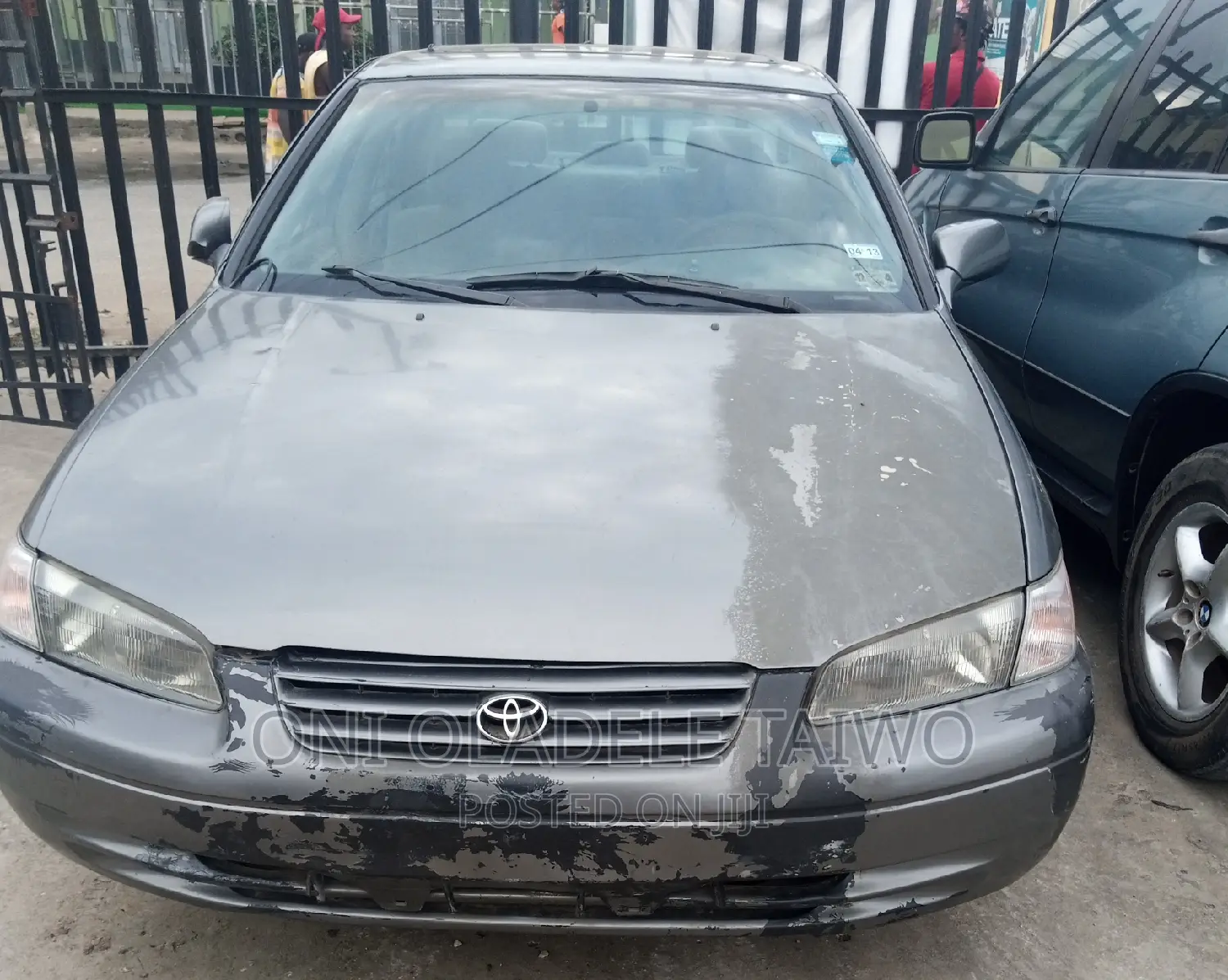 We Buy Scrap and Abandoned Vehicles
