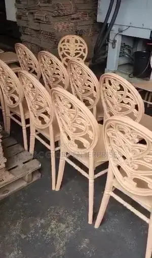 Beautiful Chairs for Beautiful Ones
