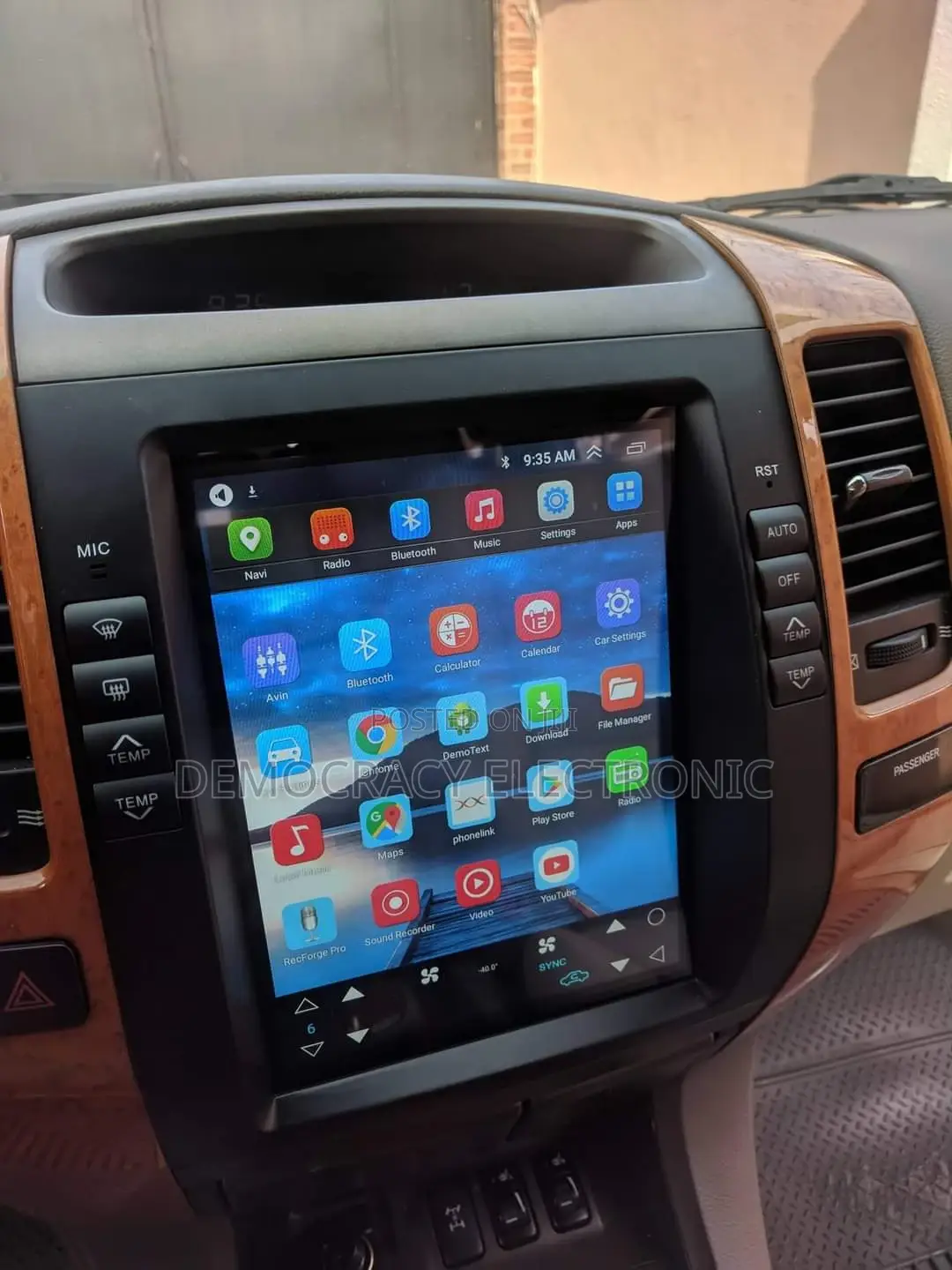 Lexus 470 Tesla Screen With GPS Navigation System (Map)