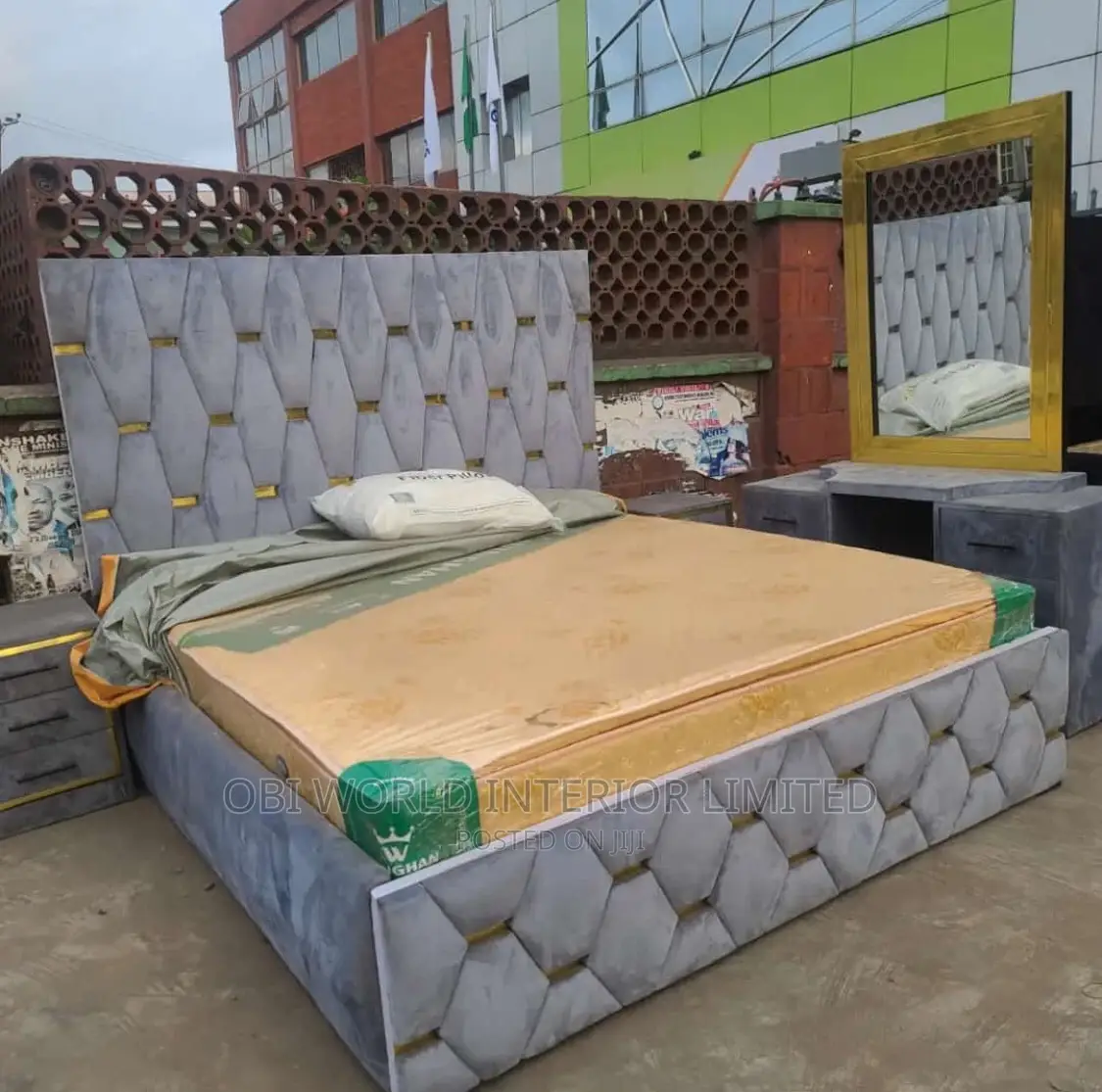 Bed Frame Set With Dressing Mirror and Spring Mattress