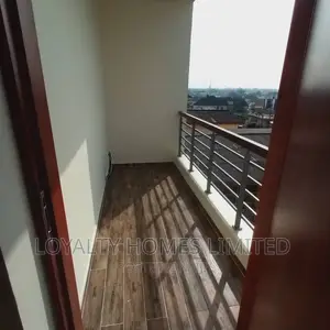 Furnished 4bdrm Duplex in Maryland for sale