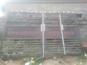 Metalic Doors and Gate