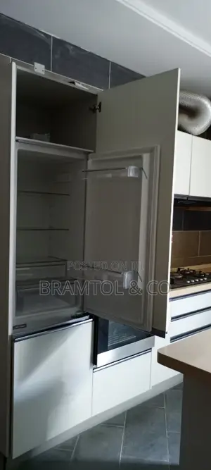 5bdrm Townhouse / Terrace in Guzape District for rent