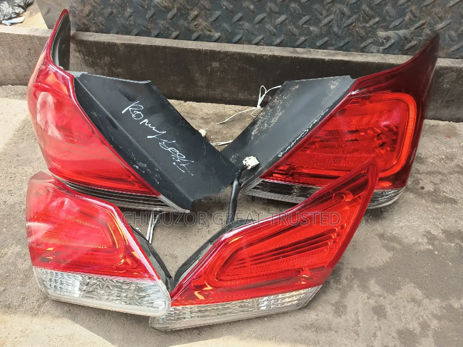 Complete Backlights for Avalon 2012