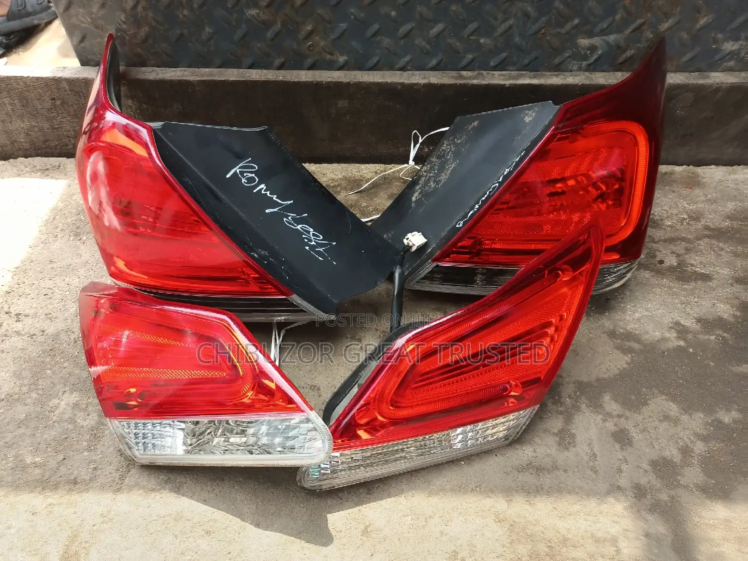 Complete Backlights for Avalon 2012