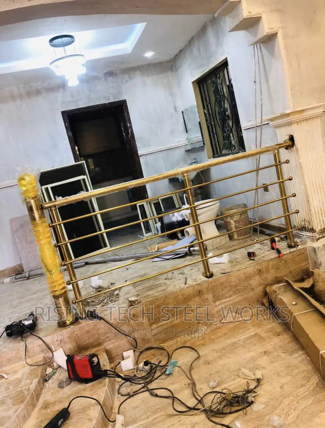 Stainless Handrail in Gold All Through