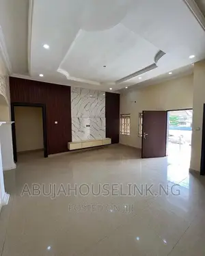 3bdrm Bungalow in Efab Queens Estate, Gwarinpa for sale