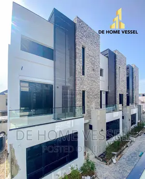 4bdrm Townhouse/Terrace in Lekki Phase 1 for sale