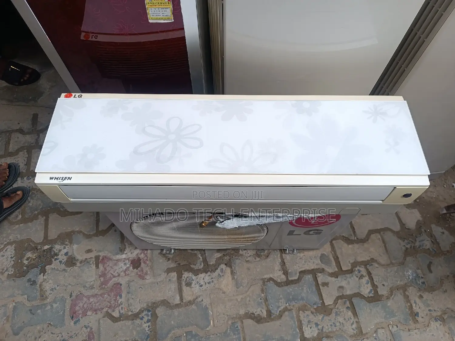 LG 1.5hp Slick Design Air-Conditioner