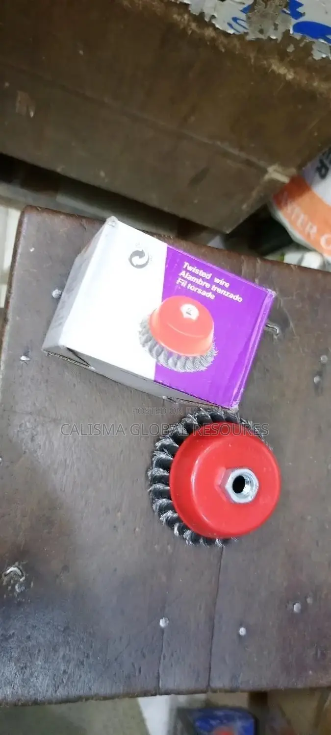 Wire Brush Twisted