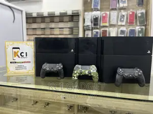 Ps4 Game Console With 2 Pads and 9 Recent Games Installed