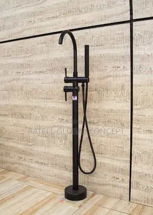 Freestanding Bath Mixer [Black]