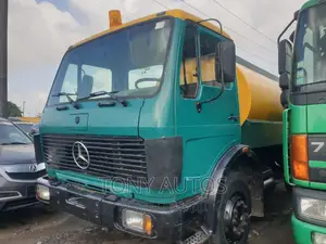 Foreign Used Water Tanker Tokunbo