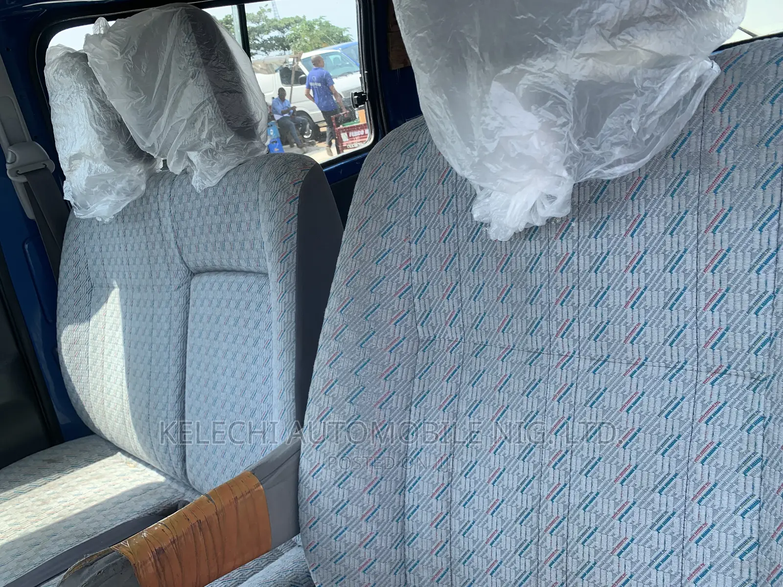 Toyota HiAce 2005 Blue