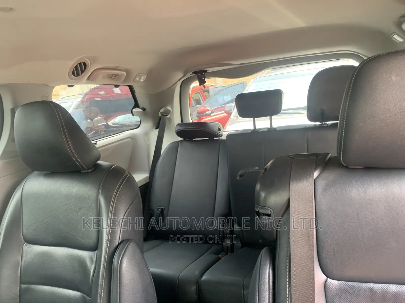 Toyota Sienna 2015 Red