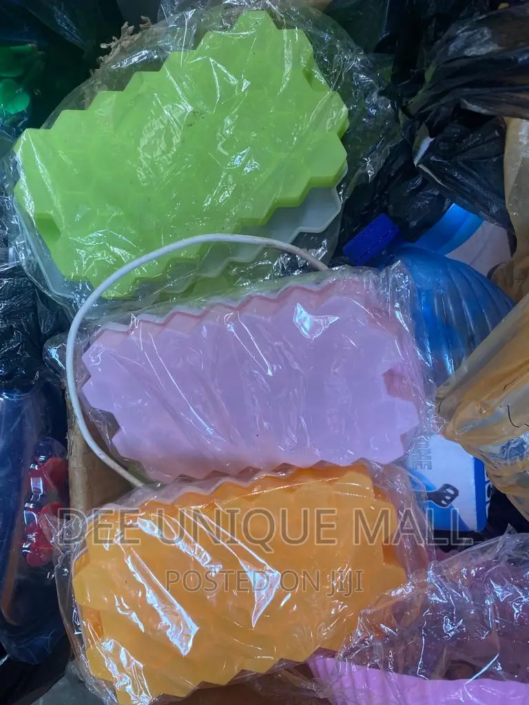 Silicone Ice Cube Tray
