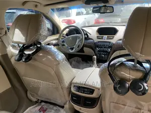 Acura MDX Technology Package SUV AWD (3.7L 6cyl 6A) 2012