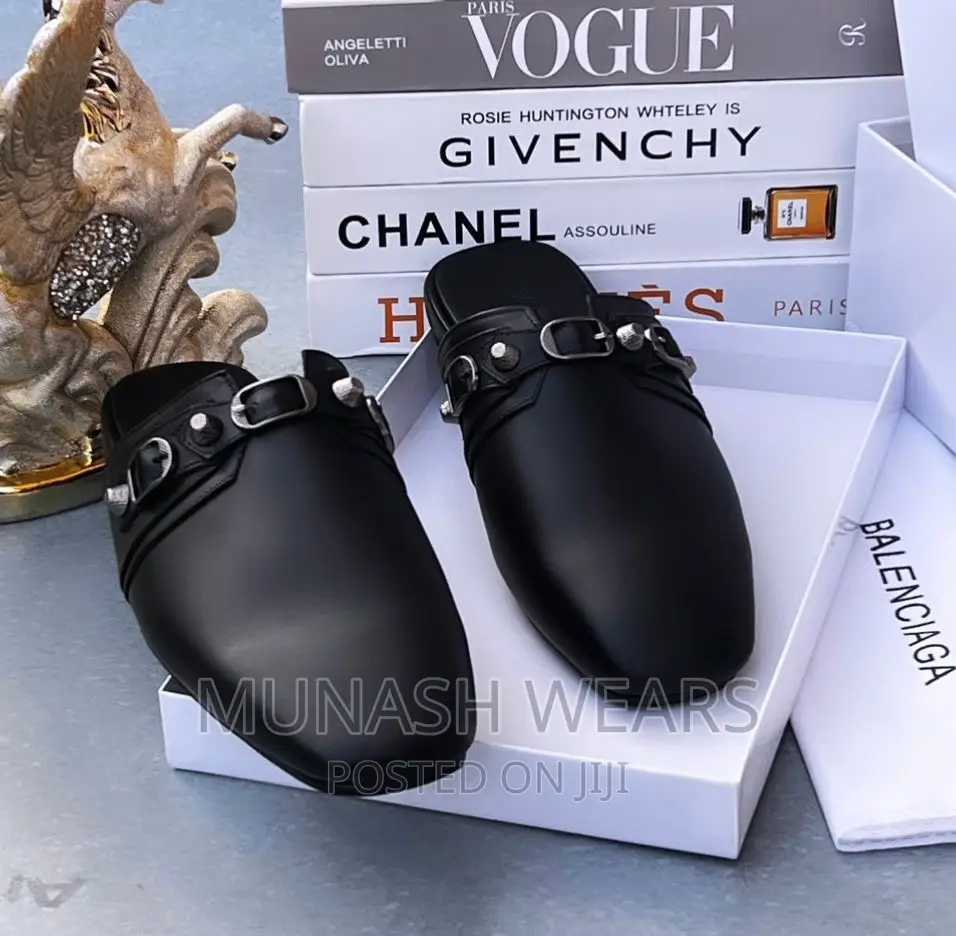 BALENCIAGA Half Shoe