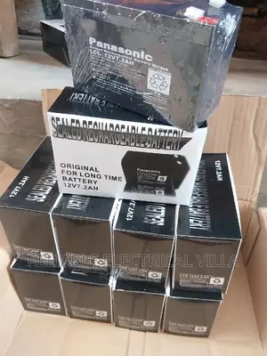 12 Volts 7.2ah Battery