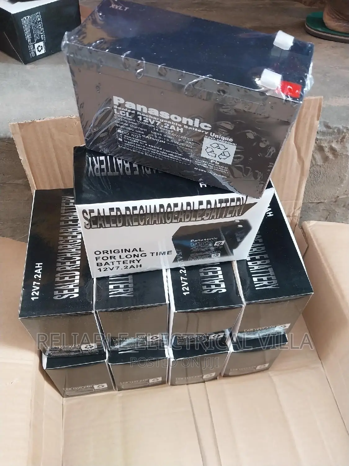 12 Volts 7.2ah Battery