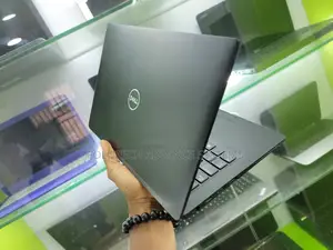 Laptop Dell Latitude 7390 8GB Intel Core I7 SSD 256GB