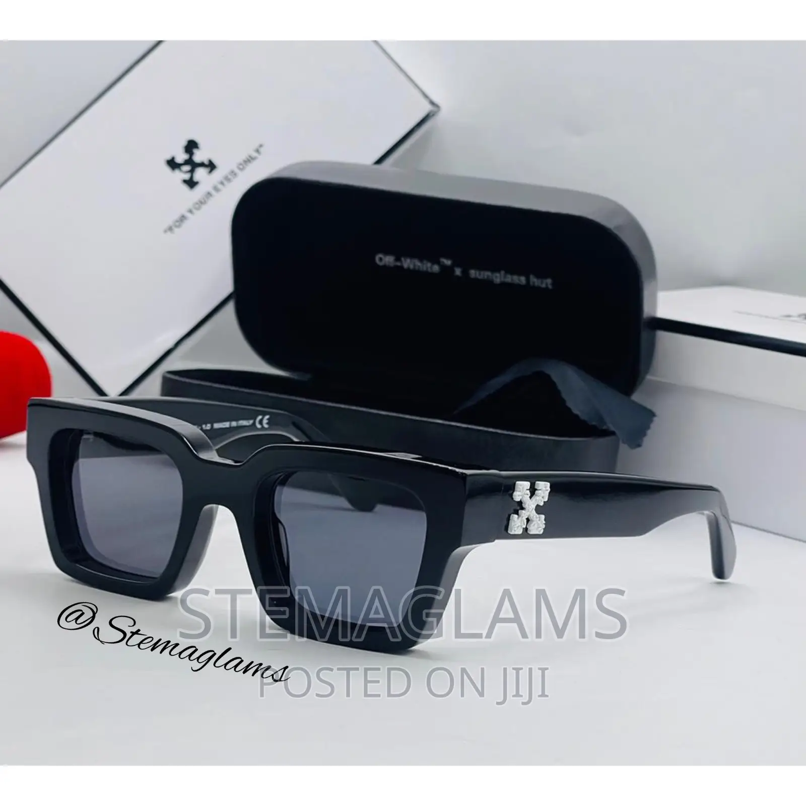 Off-White Sunglasses