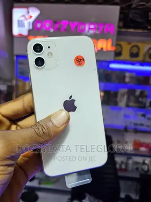Apple iPhone 11 128 GB White