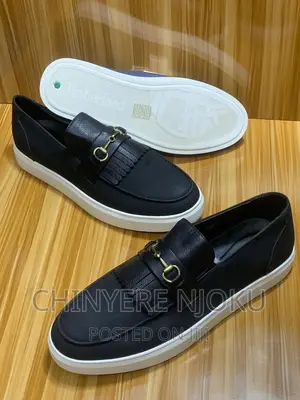 Men's Shoe