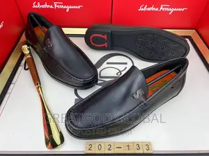 Luxury Salvatore Ferragamo Quality Shoes Black