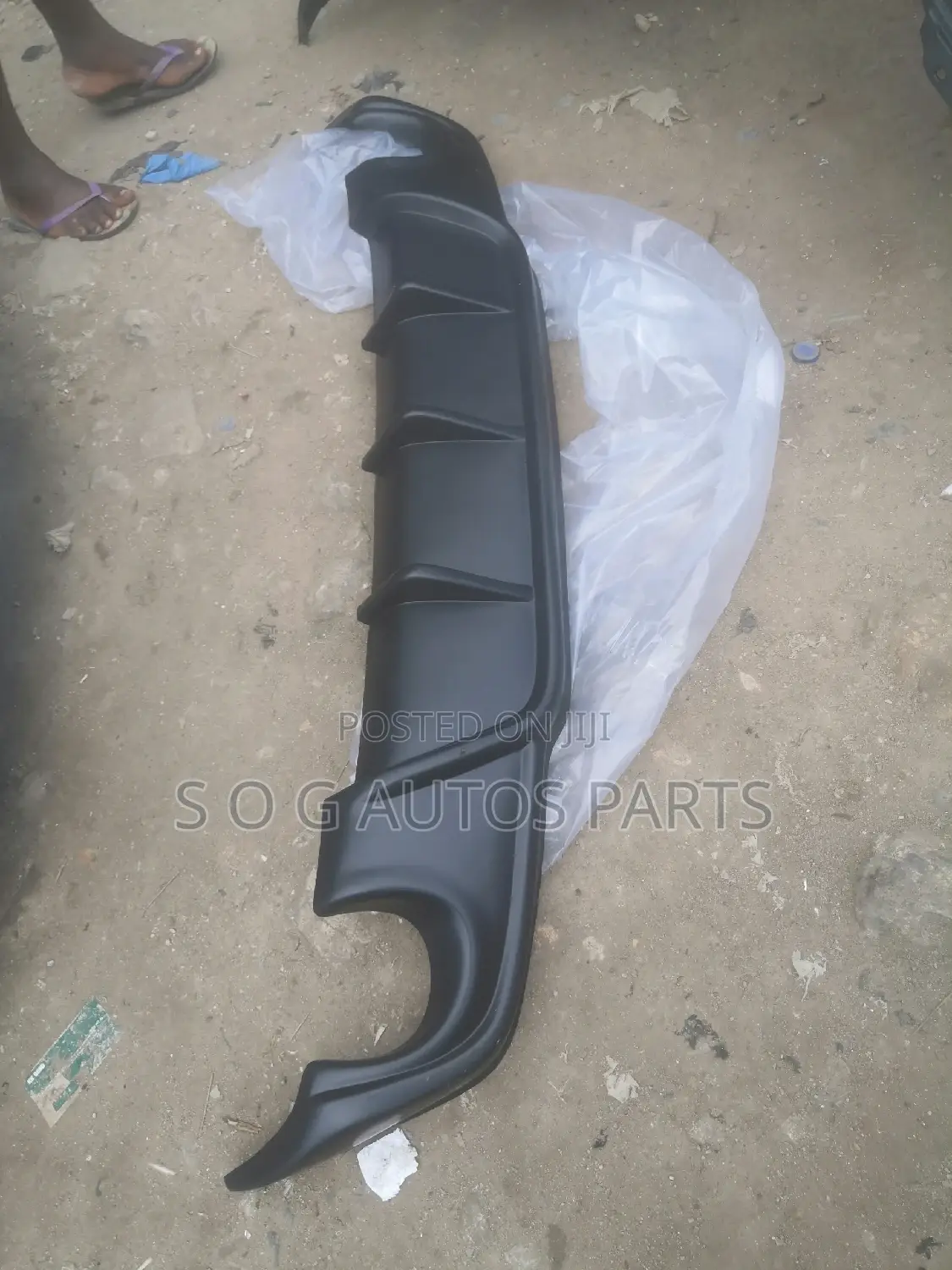 Back Bumper Spoiler Is250 2008