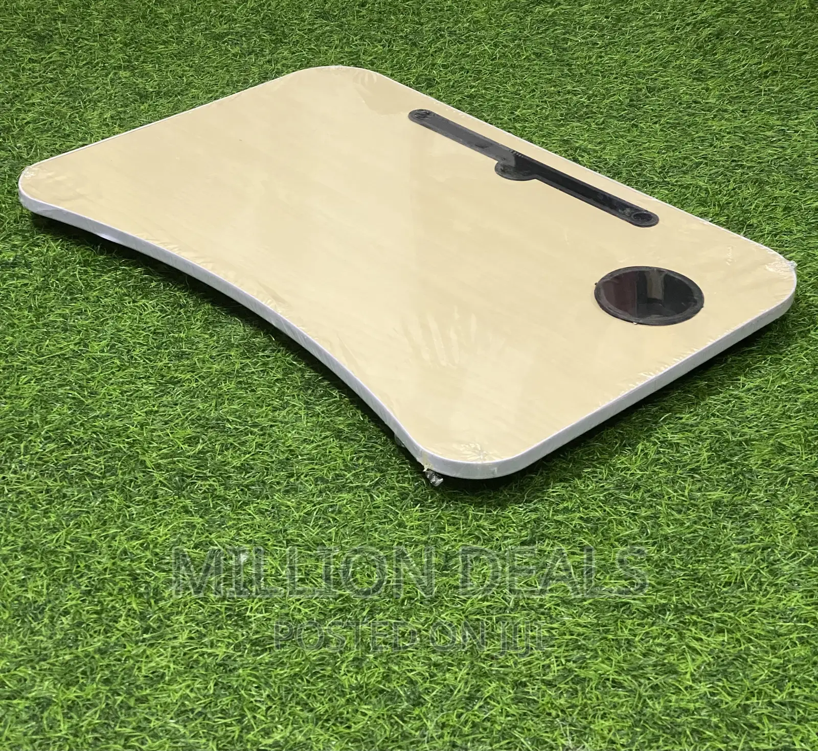 Unique Classic Foldable Laptop Table