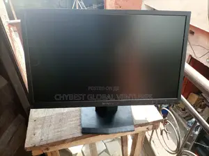 24 Inches Lenovo