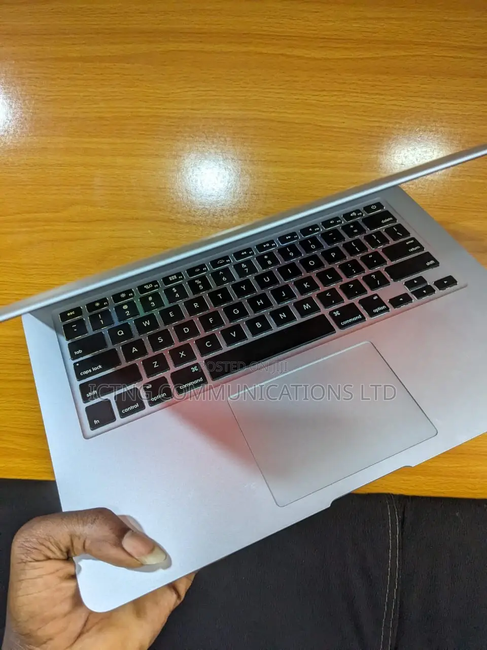 Laptop Apple MacBook Air 2017 8GB Intel Core I7 SSD 128GB