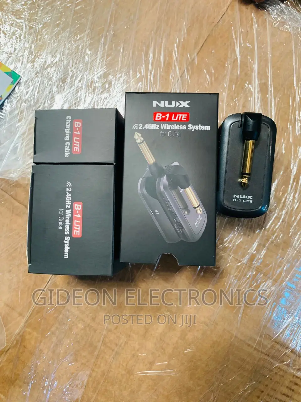 Nux B1 Lite Guitar Wireless Transmitter
