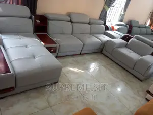 Classic L Shaped Sofa Set With Usb Charger
